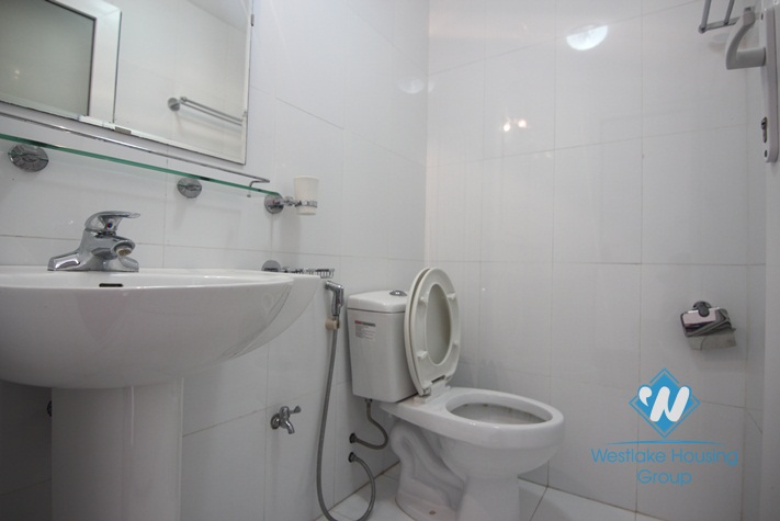 Lakeview balcony apartment for rent in Truc Bach, Ba Dinh