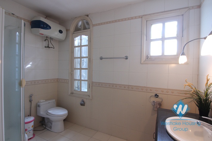 Charming villa/house for rent in Tay Ho district, Ha noi