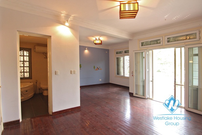Charming villa/house for rent in Tay Ho district, Ha noi