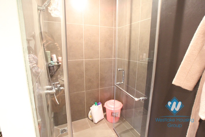 Modern serviced apartment for rent on Tay Ho, Ha Noi