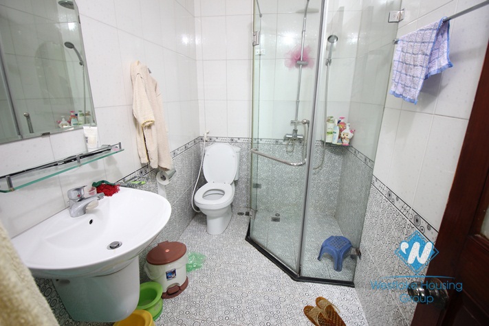 Large and luxurious house for rent in Ba Dinh District