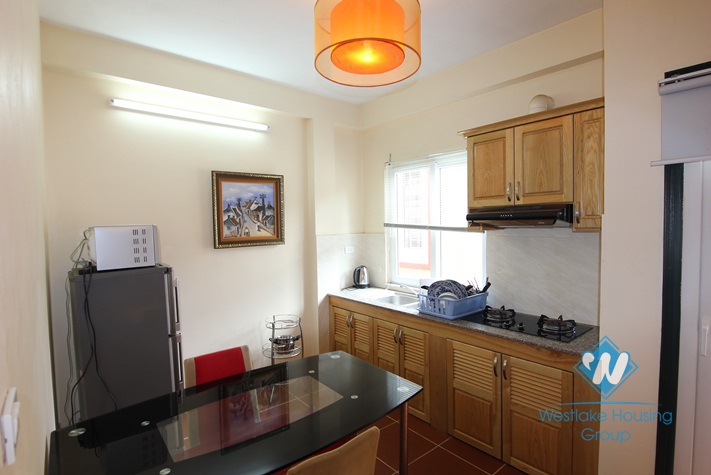 Nice serviced apartment for rent on Hoang Hoa Tham, Ba Dinh