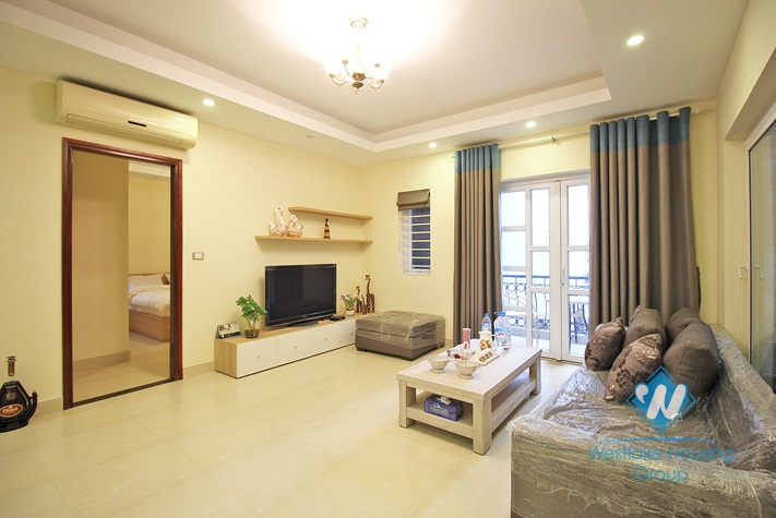 Spacious 3 bedroom apartment for rent in Tay Ho, Hanoi