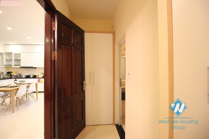Spacious 3 bedroom apartment for rent in Tay Ho, Hanoi