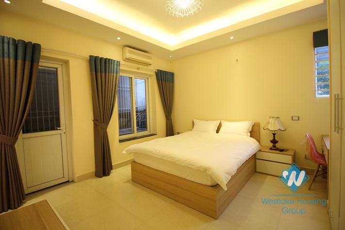 Spacious 3 bedroom apartment for rent in Tay Ho, Hanoi