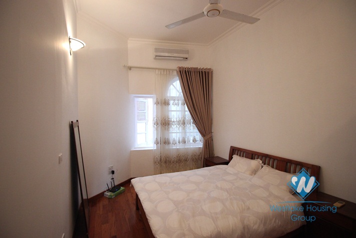 New apartment with lake view for rent in Tay ho area 