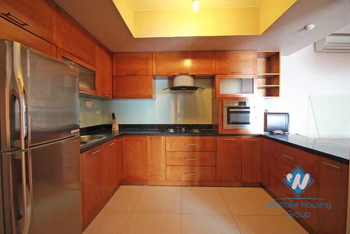 Lake side classic apartment rental in Tay Ho