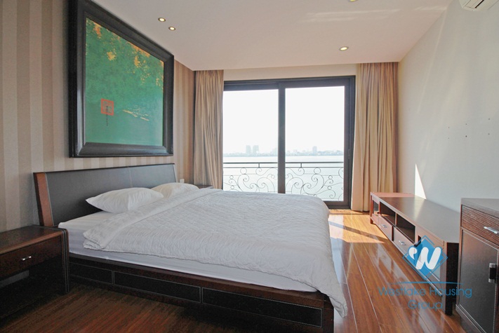 Lake side classic apartment rental in Tay Ho