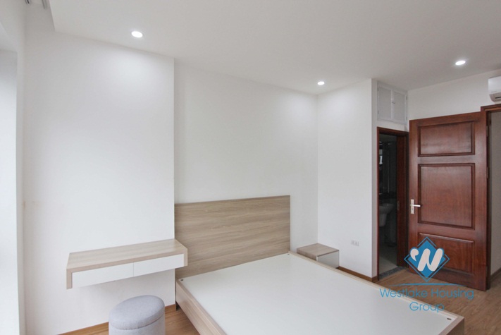 Spacious modern apartment newly done in Au Co alley way, Tay Ho, Hanoi