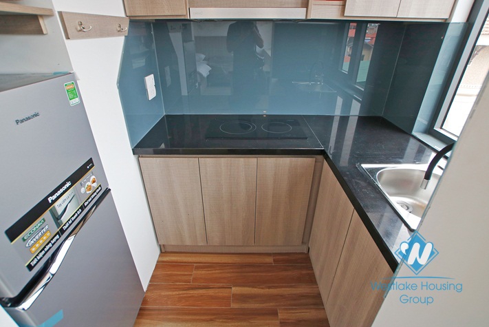 Nice studio for rent on Hoang Quoc Viet, Cau Giay