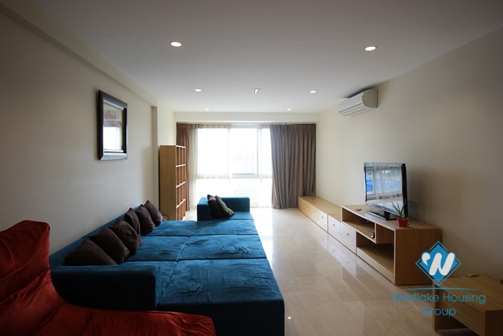 Stunning high-floored apartment for rent in Ciputra area, Tay Ho, Hanoi 