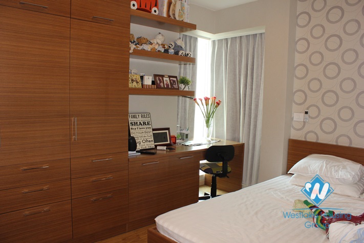Nice and modern apartment for rent in Ciputra, Tay Ho, Ha Noi