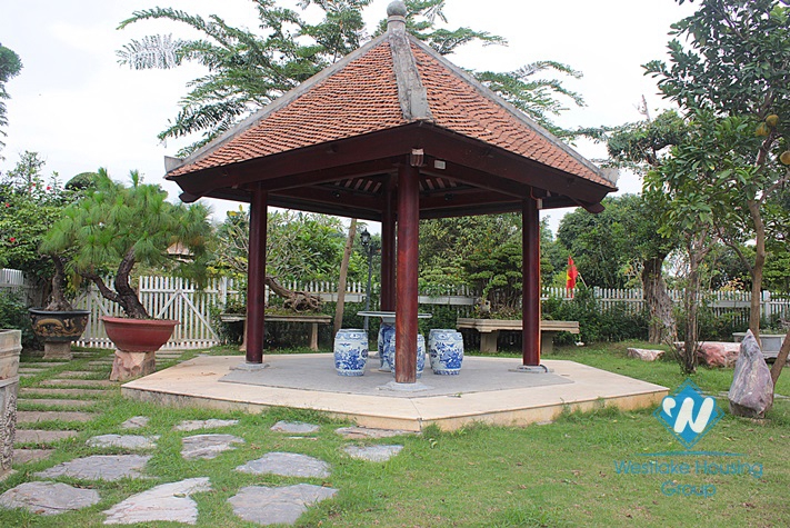 House with big garden for rent in An Duong, Tay Ho, Ha Noi