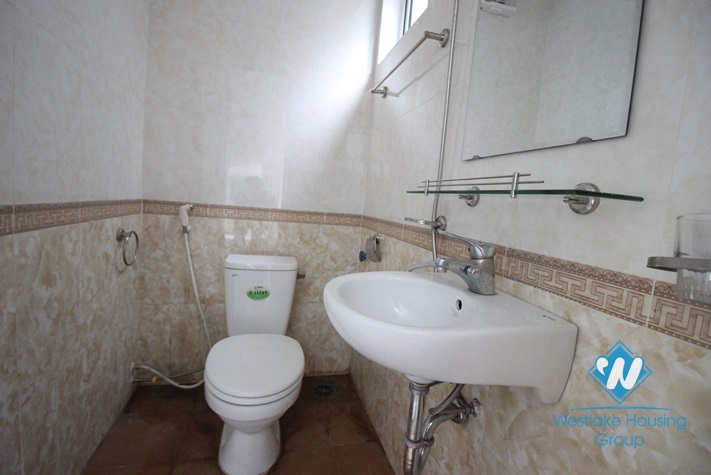 Office available for lease in Tay Ho district, Hanoi