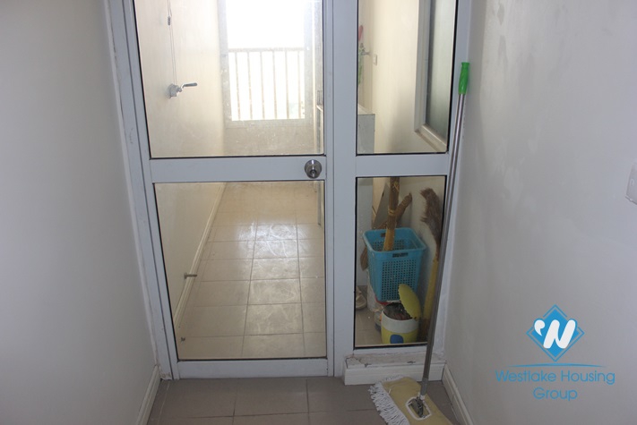 Big apartment for lease in Ciputra