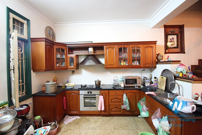 Spacious house with large court yard for rent in Tay Ho, Ha Noi