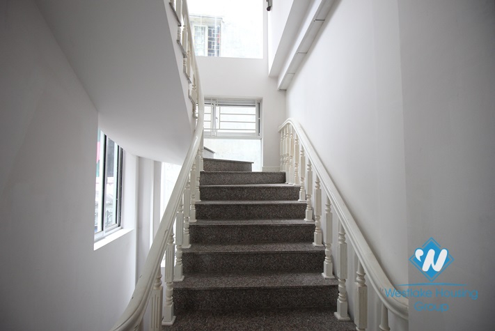 Office available for lease in Tay Ho district, Hanoi