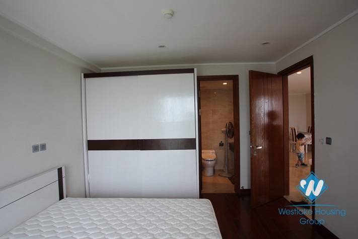 Modern apartment for rent in Ciputra, L tower, Tay Ho, Ha noi