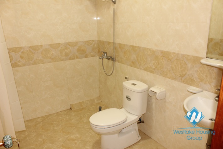 Quiet apartment for rent in Tay Ho area, Ha Noi