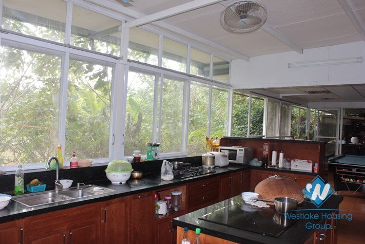 House with large garden for lease in An Duong street, Tay Ho, Hanoi