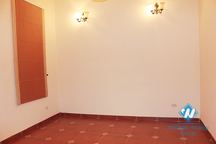 Nice house for lease in Tay Ho, Ha Noi