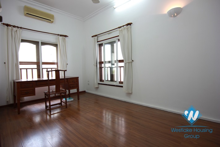 Garden house with extreme space and light for rent in Tay Ho, Ha Noi.
