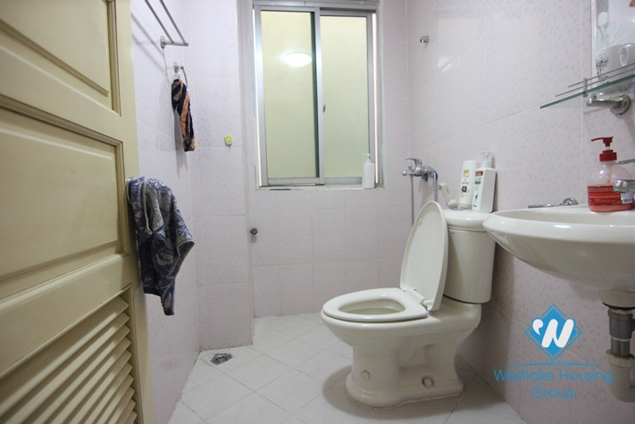 Quiet and cheap house for rent in Tay Ho area