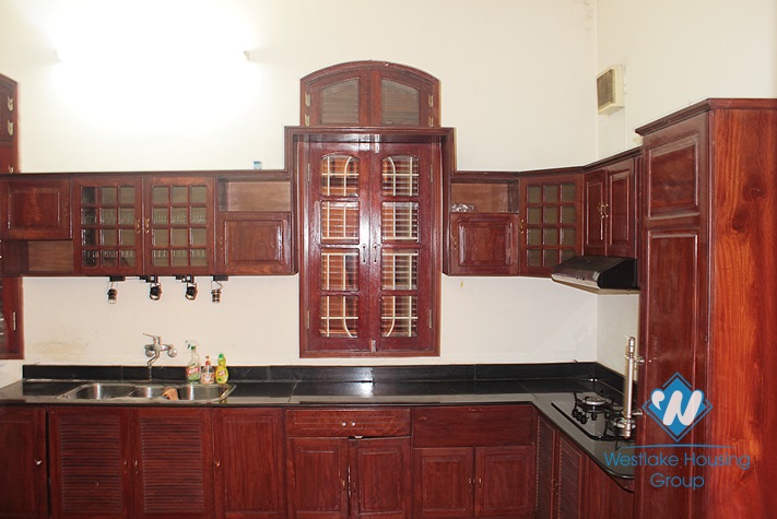 Nice house for lease in Tay Ho, Ha Noi