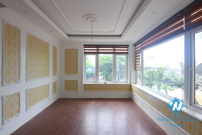 Nice house is suitable for restaurant or office for rent in Tay Ho