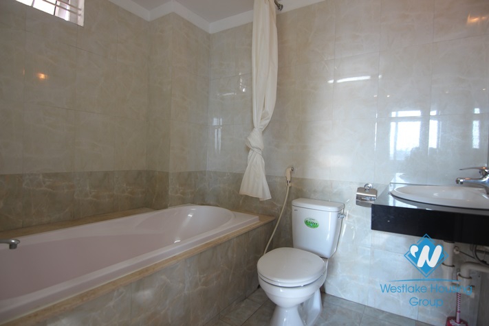 Beautiful and modern apartment with 02 bedrooms for lease in Tay Ho, Ha Noi.