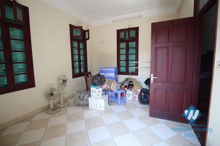 06 bedrooms house for rent in Tay Ho area.