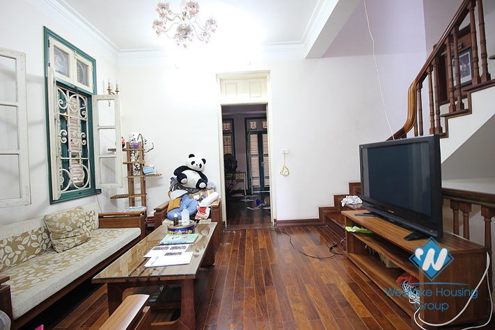 Spacious house with large court yard for rent in Tay Ho, Ha Noi