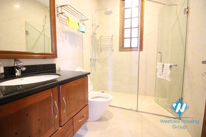 Stunning garden villa rental in Tay Ho with fantastic lake view