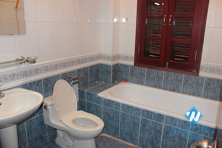 Nice house for lease in Tay Ho, Ha Noi