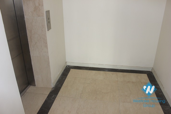 Big apartment for lease in Ciputra