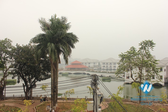 Cosy house with lake view for rent in Au Co street, Tay Ho, Hanoi