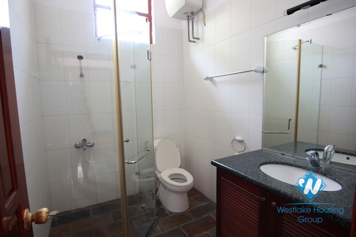 Garden house with extreme space and light for rent in Tay Ho, Ha Noi.