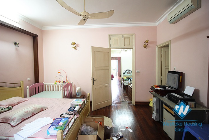 Spacious house with large court yard for rent in Tay Ho, Ha Noi