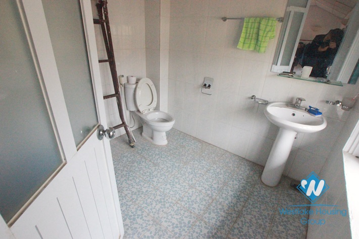 Quiet house for rent in Dang Thai Mai Street, Tay Ho, Hanoi