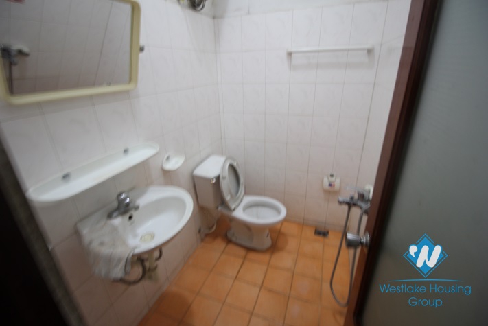 Low priced large house with garage for rent in Tay Ho