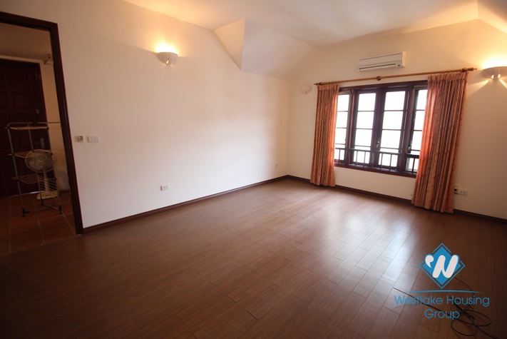 Charming house located in a quiet area with swimming pool and 5 bedrooms for rent in Westlake Tay Ho, Hanoi, Vietnam