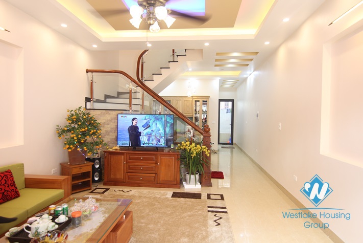 Beautiful house for rent in An Duong Vuong - Tay Ho district