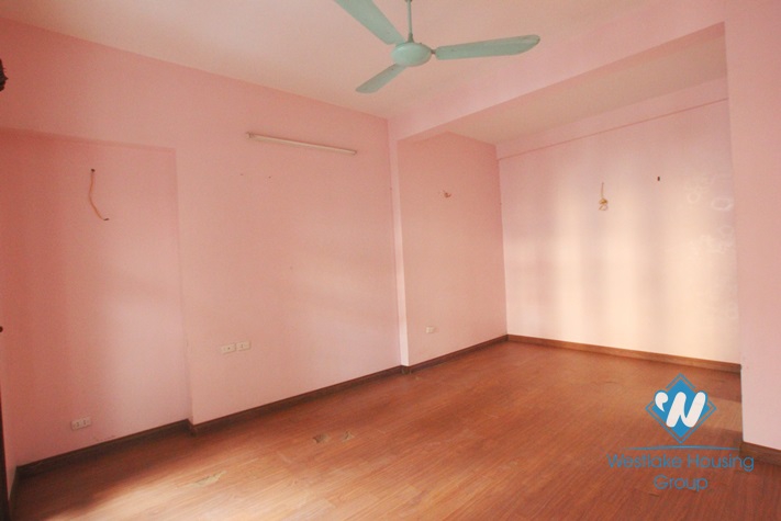 Special traditional house for rent in Au Co, Tay Ho, Hanoi
