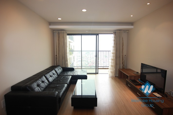 Nice two bedrooms apartment for rent in Sky City building, Lang Ha street, Ha Noi
