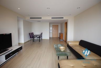 A large and nice apartment with 3 bebrooms for rent in the Sky City Tower, Lang Ha, Dong Da, Ha Noi