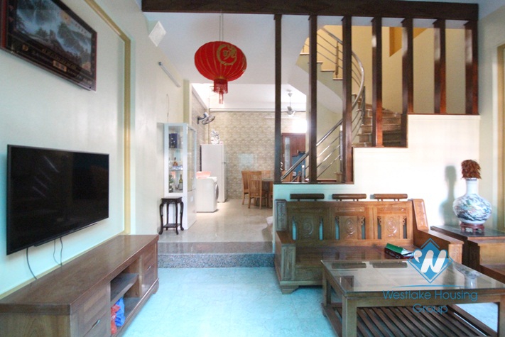 New four bedrooms house for rent in Au Co street, Tay Ho district, Ha Noi