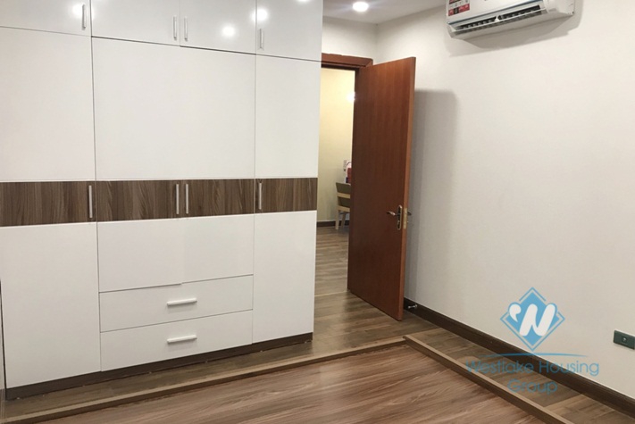Beautiful 2-bedroom apartment for rent in Goldmark City, Hanoi