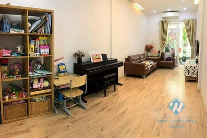 3 bedrooms house for rent near Lotte Tower.