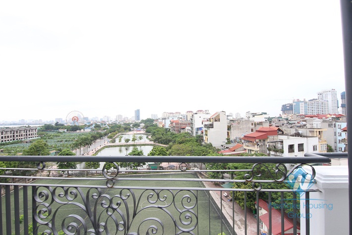 Good studio apartment with large balcony for rent in Tay Ho.