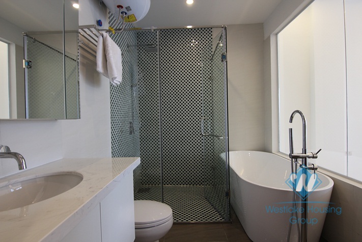 Super lakeview morden aparment for rent in Tay Ho, Hanoi.